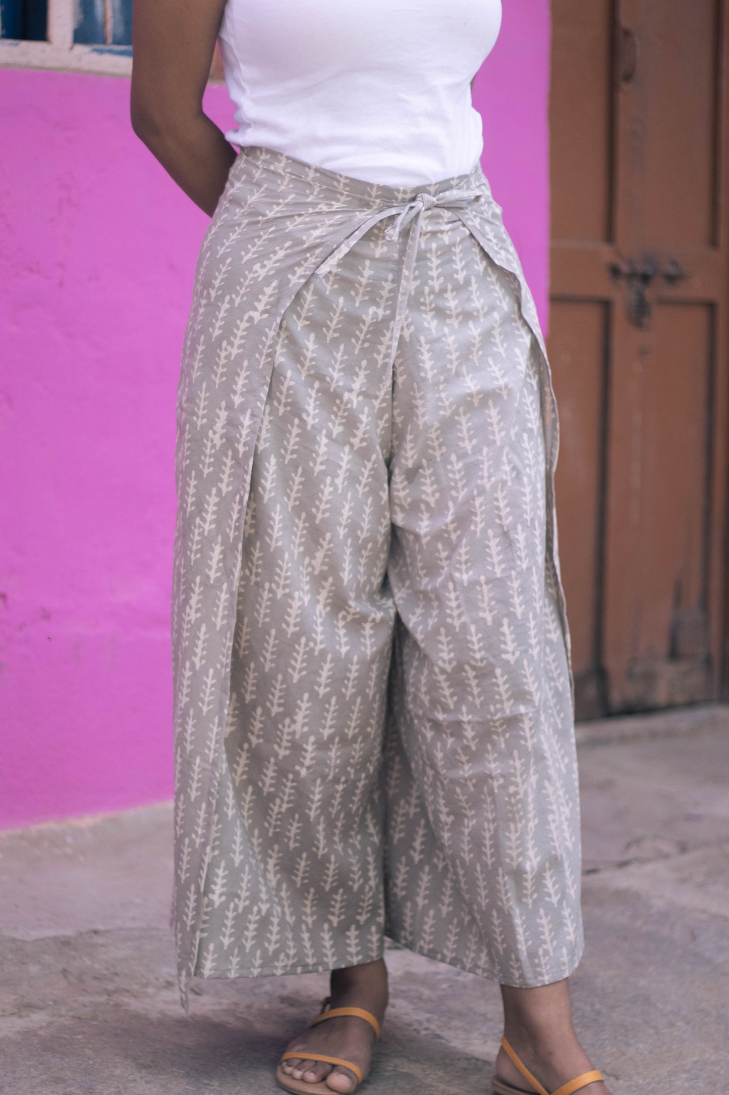 Khwabeeda - Wrap Around Pants