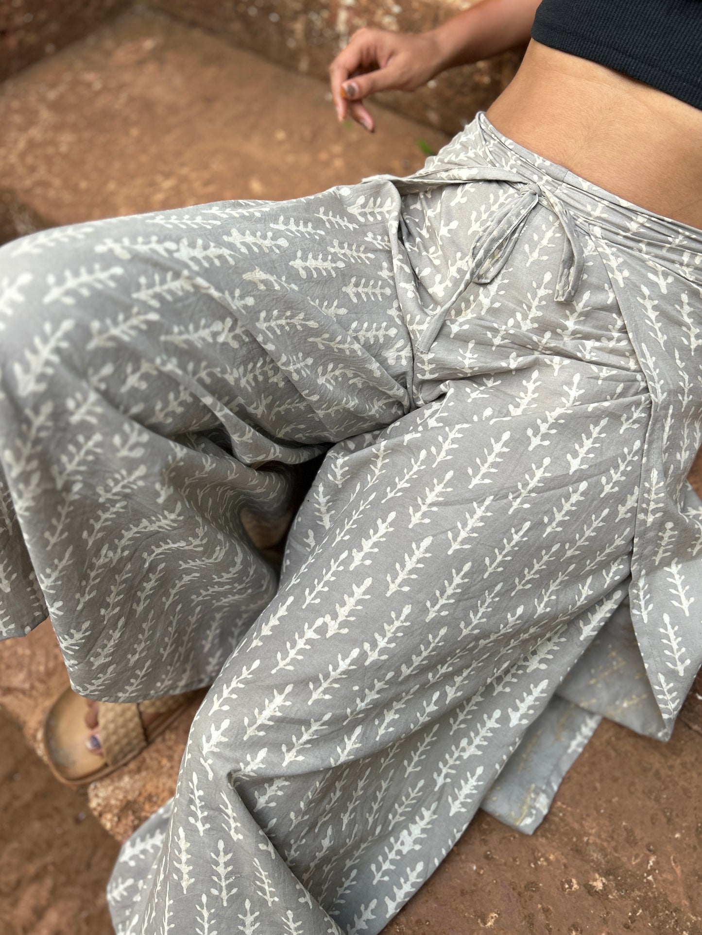 Khwabeeda - Wrap Around Pants